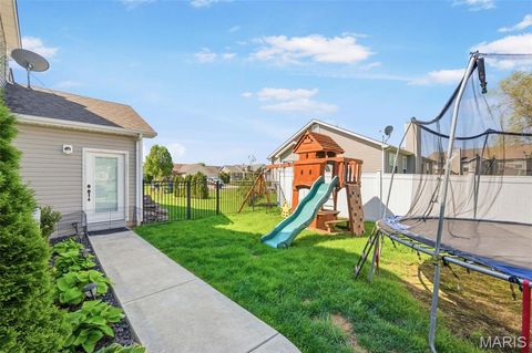 Tiny photo for 19 Cambridge Court, Troy, MO 63379 (MLS # 26013824)