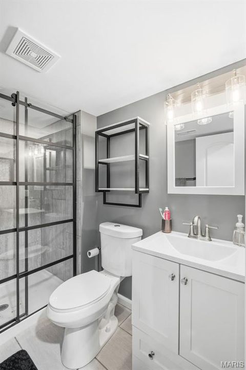 Tiny photo for 19 Cambridge Court, Troy, MO 63379 (MLS # 26013824)