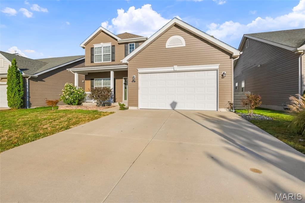Photo of 3477 Charlestowne Crossing Drive, St Charles, MO 63301 (MLS # 26055457)