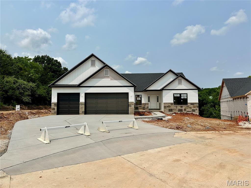 3737 Bullsway Drive
