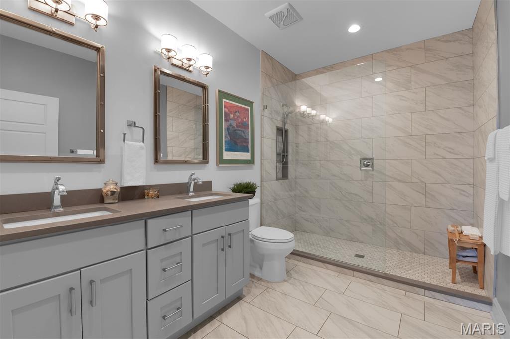 Laclede Tr Add - Residential