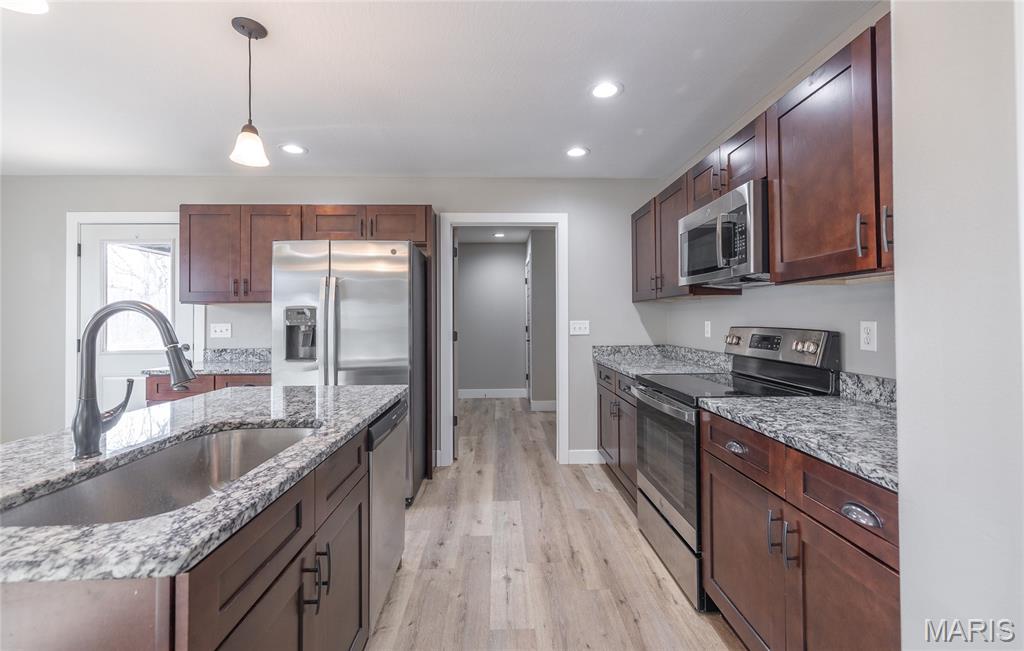 Summit Pass Sub - Residential