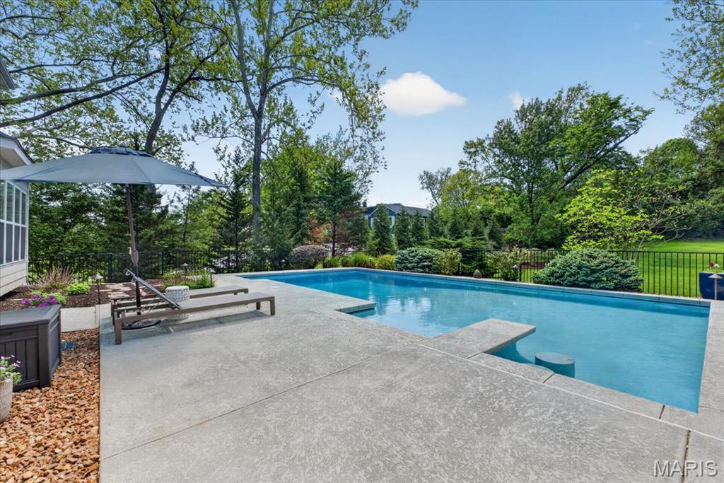 Arboracres - Residential