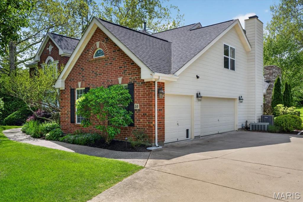 Arboracres - Residential