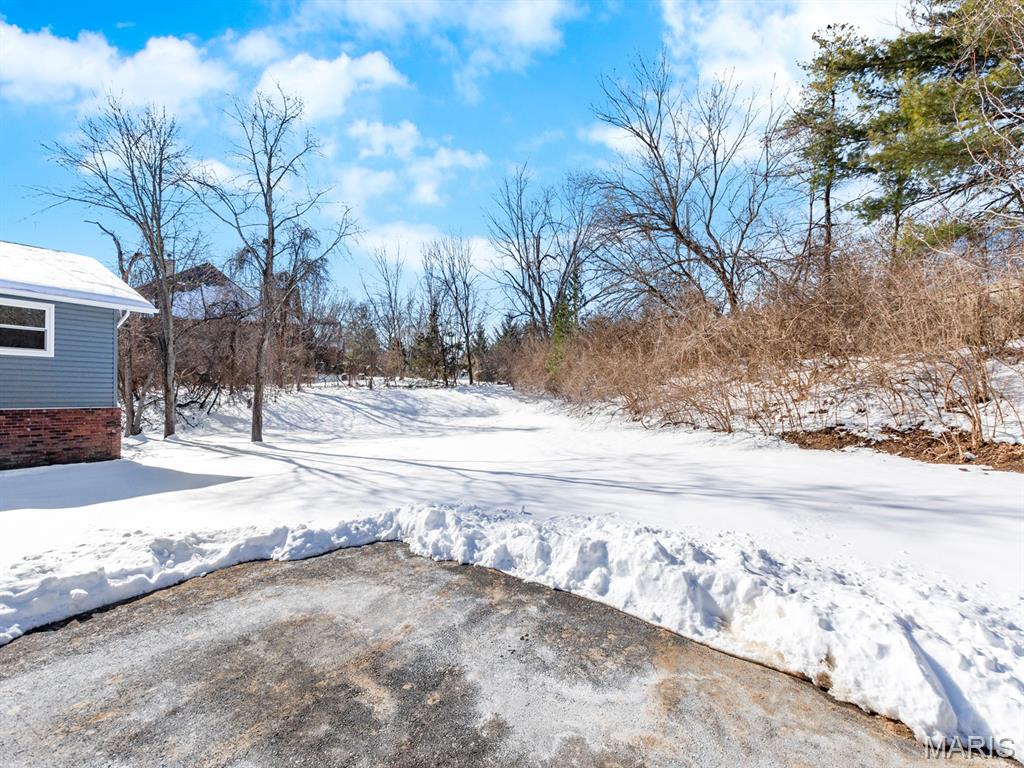 435 Holly Terrace Court