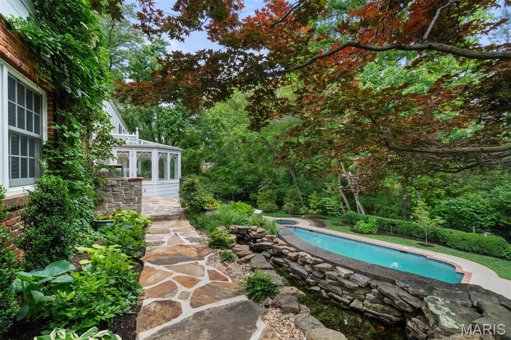 Gouvenor Lane - Residential