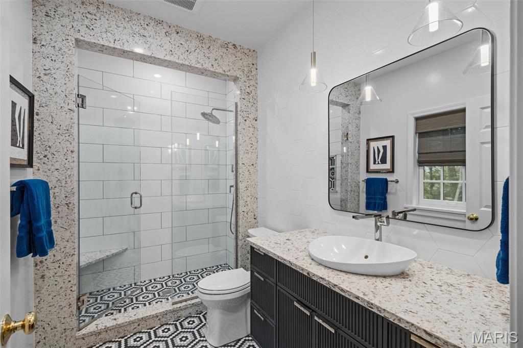 Gouvenor Lane - Residential