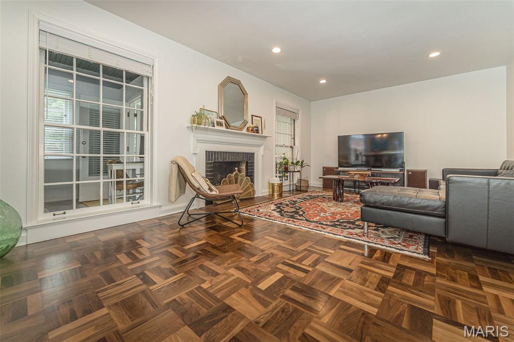 Clayshire Ridge - Residential