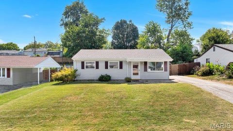 Tiny photo for 872 Hyde Park Drive, Arnold, MO 63010 (MLS # 26058500)