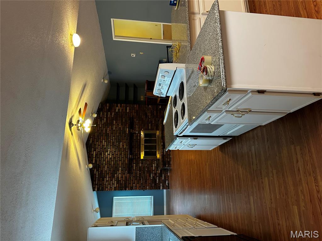 523 Foxtrail Drive