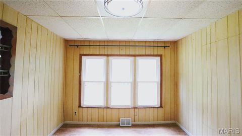 Tiny photo for 425 Eisenhower Street, Rolla, MO 65401 (MLS # 26031074)