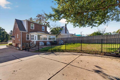 Tiny photo for 7831 Weil Avenue, St Louis, MO 63119 (MLS # 26067849)