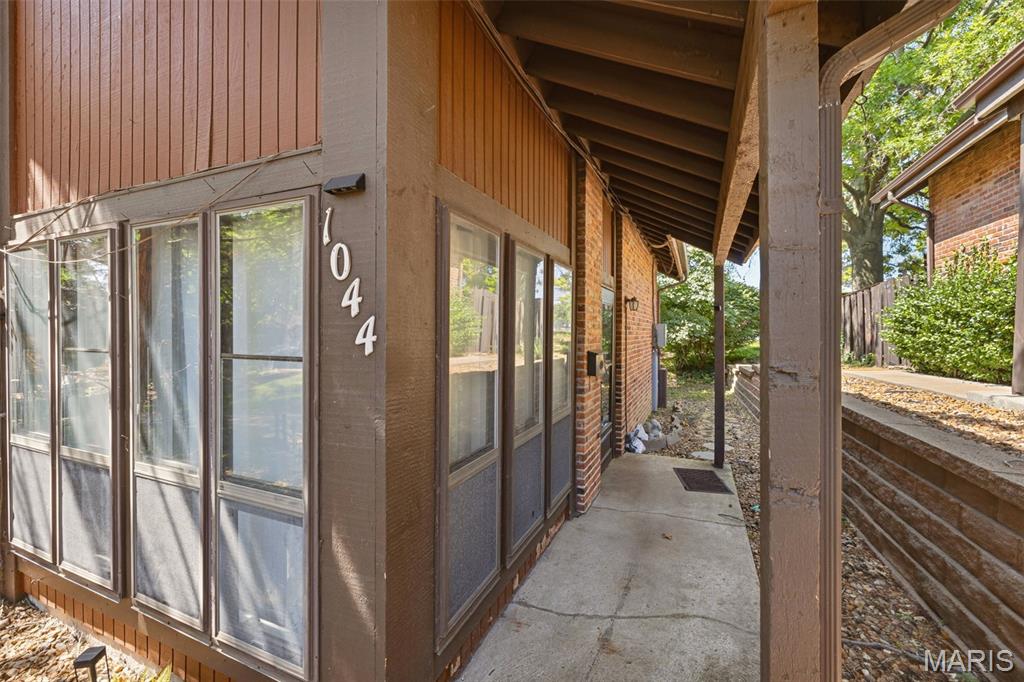 1044 Humber Circle - Photo 3