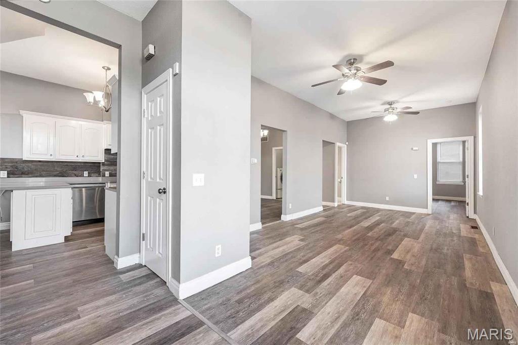 St Louis, Missouri 63104, United States, 3 Bedrooms Bedrooms, ,3 BathroomsBathrooms,Residential,Active,150073