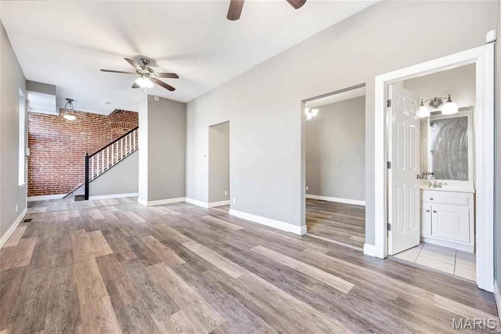 St Louis, Missouri 63104, United States, 3 Bedrooms Bedrooms, ,3 BathroomsBathrooms,Residential,Active,150073