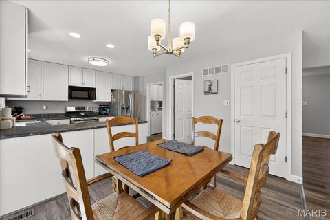 Tiny photo for 198 Maggie Kate Court #2132A, Wentzville, MO 63385 (MLS # 26011370)