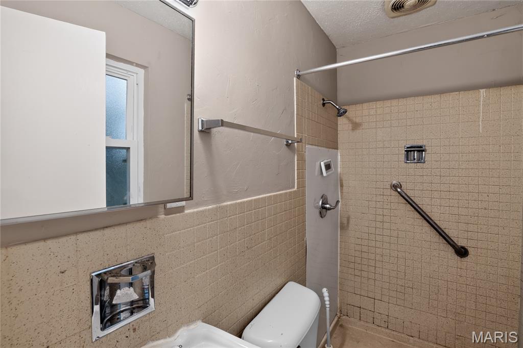 1441 Oliveto Lane