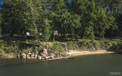 Tiny photo for 2 Gasconade Getaway, Vienna, MO 65582 (MLS # 26030967)