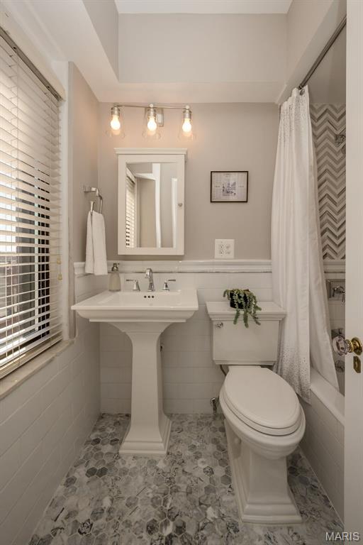 Fullertons Place Add - Residential