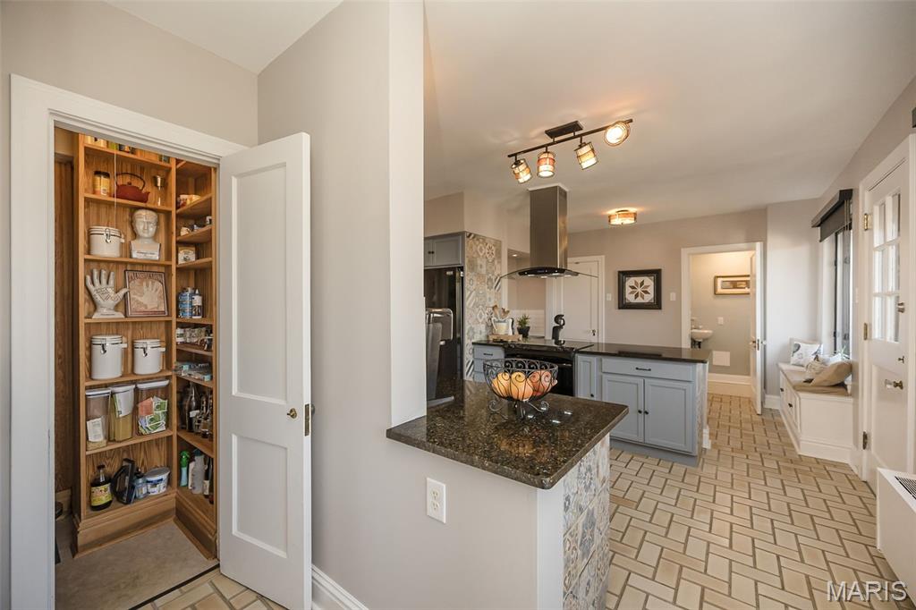 Fullertons Place Add - Residential