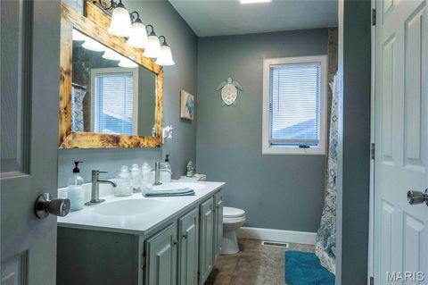 Tiny photo for 12838 Pike 403, Bowling Green, MO 63334 (MLS # 25076137)