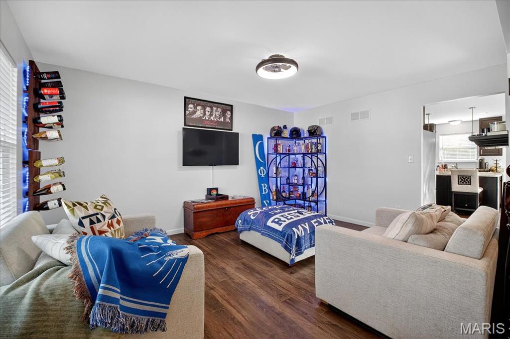 2652 Winding Valley Drive