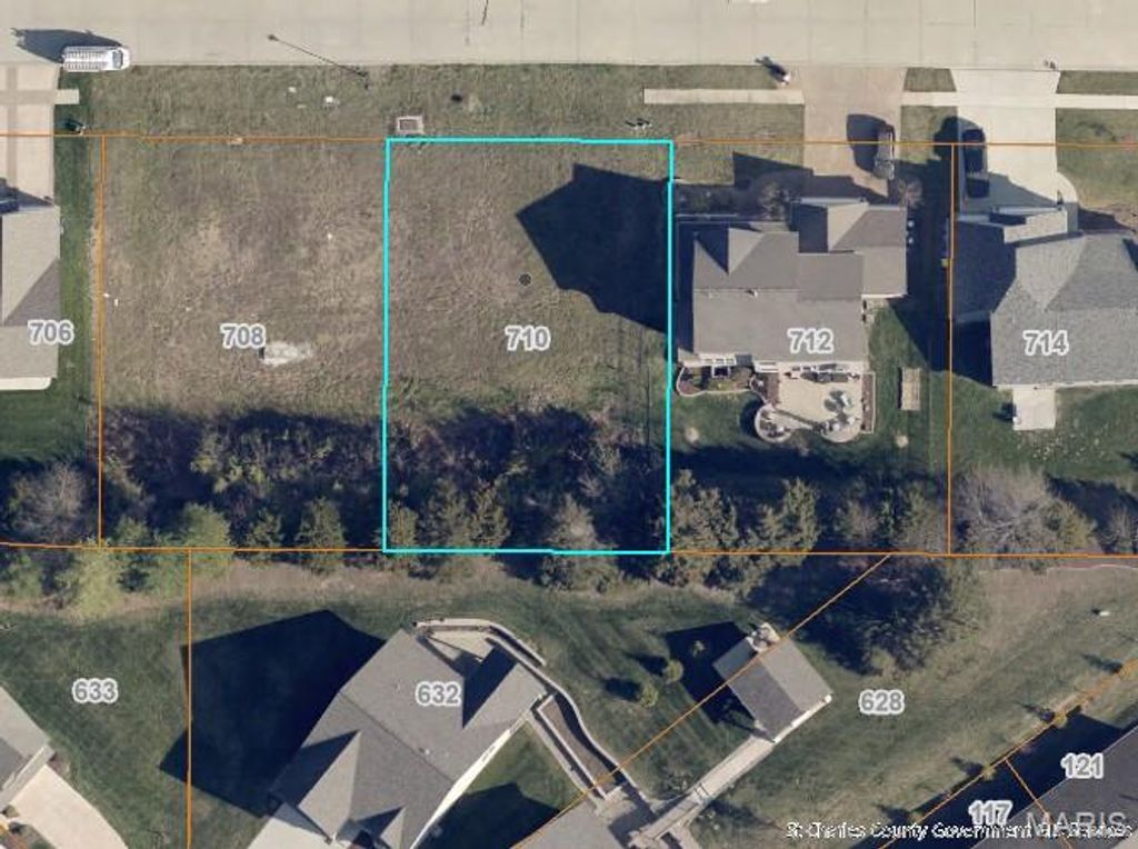 Photo of 710 Vista Springs Court, Wentzville, MO 63385 (MLS # 26019168)