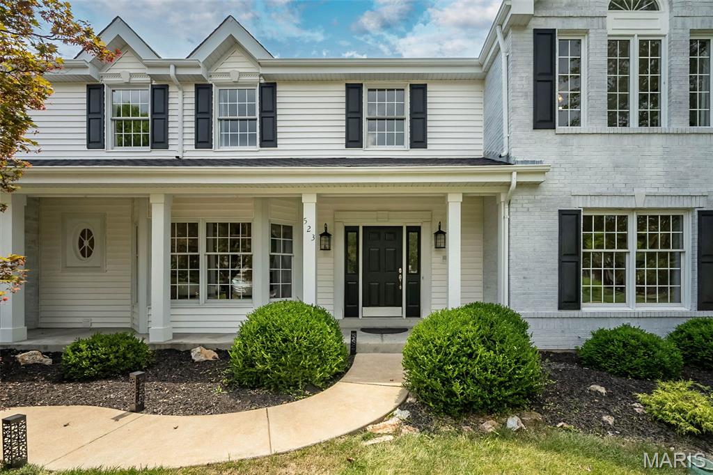 523 Autumn Oaks Drive