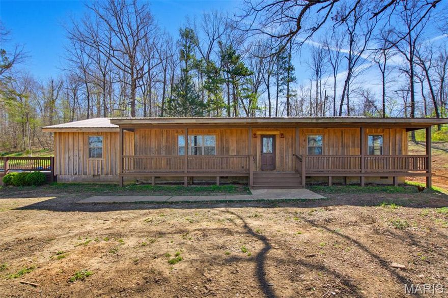 Check out this super nice freshly remodeled 4 bed 3 bath home outside of Doniphan! This home has it all including nice open floor plan, large rooms, open kitchen, stainless appliances and much more!! This home has recently had new paint, cabinets, fixtures and some flooring!! The peaceful setting will sell this home quickly all sitting on a surveyed 2.35 acres with a back porch, deck going to the above ground pool off the largest bedroom, and a dog kennel on the property. Call today before this one is gone!