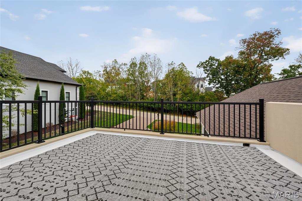 Tapawingo On The Green - Residential