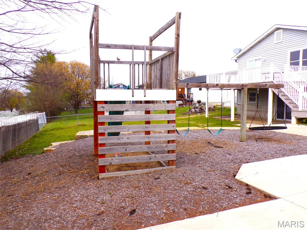 Fox Run #3 - Residential