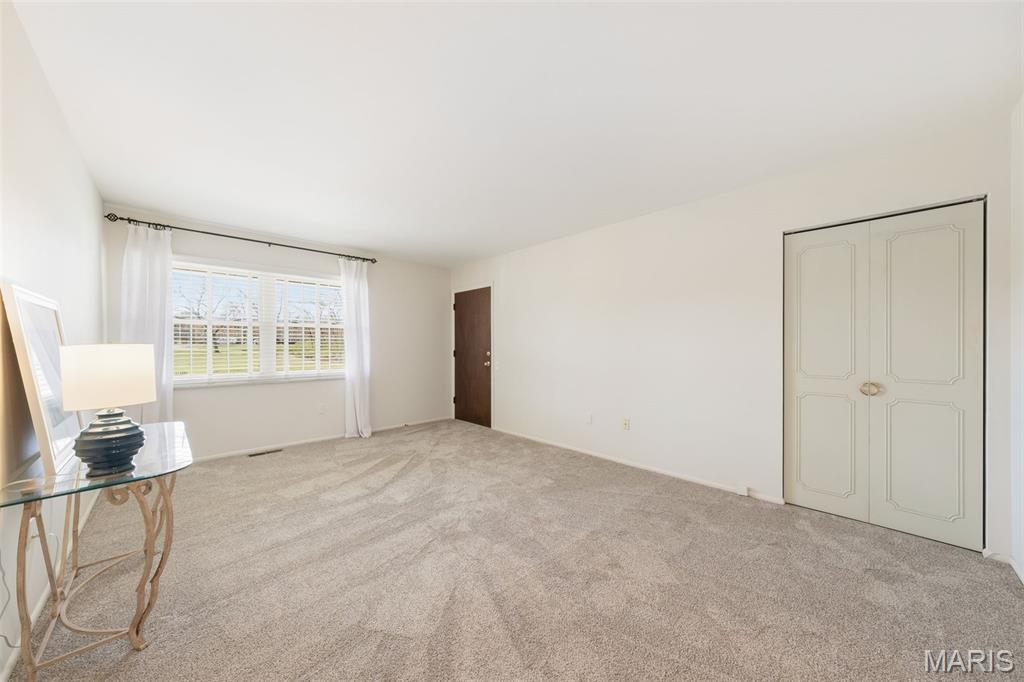 Bridgecrest Estates 1 Condo - Residential