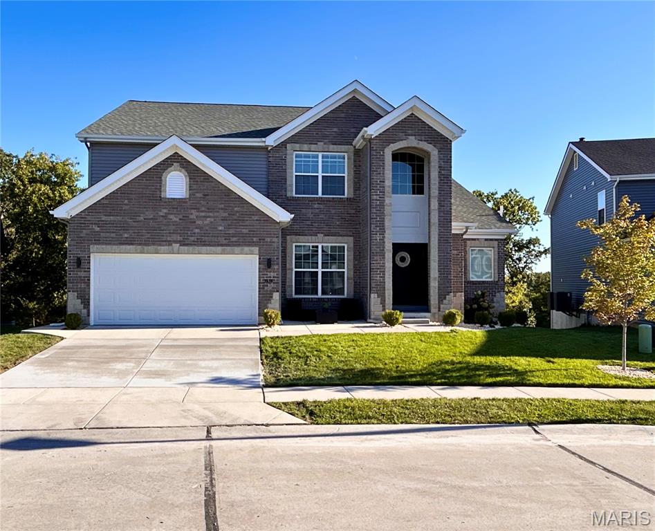 St Louis, Missouri 63129, United States, 4 Bedrooms Bedrooms, ,4 BathroomsBathrooms,Residential,Active,221840