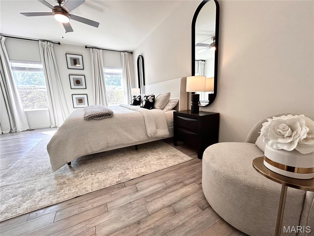 St Louis, Missouri 63129, United States, 4 Bedrooms Bedrooms, ,4 BathroomsBathrooms,Residential,Active,221840