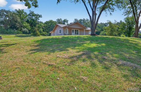 Tiny photo for 230 Hammett Road, Winfield, MO 63389 (MLS # 25056461)