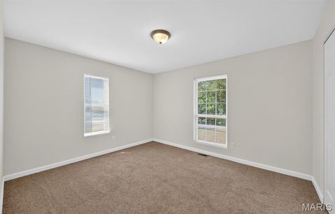 Tiny photo for 230 Hammett Road, Winfield, MO 63389 (MLS # 25056461)