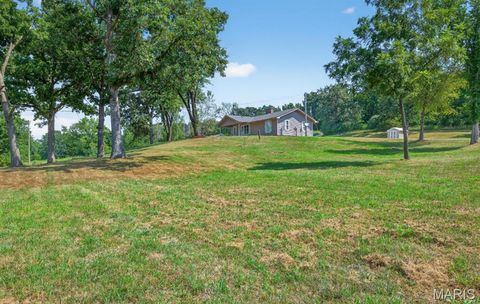 Tiny photo for 230 Hammett Road, Winfield, MO 63389 (MLS # 25056461)