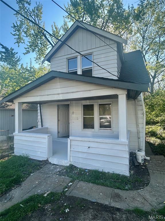 West Walnut Manor - Residential