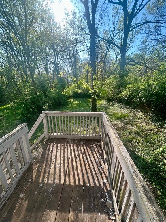 West Walnut Manor - Residential