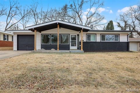 3130 Kingsley Drive Florissant MO 63033