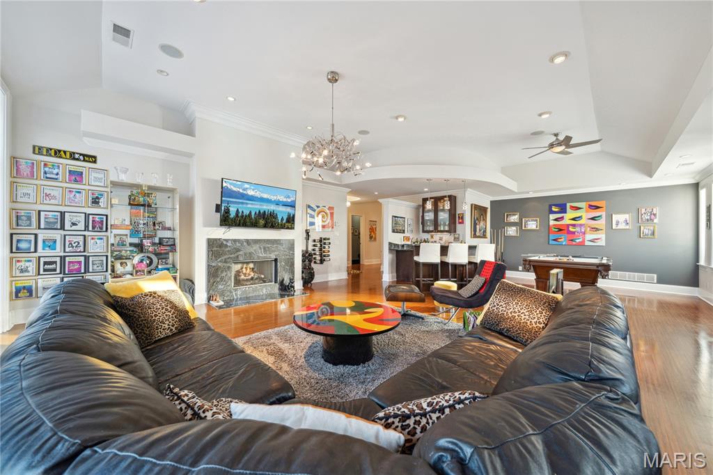 7524 Cromwell 3 PH