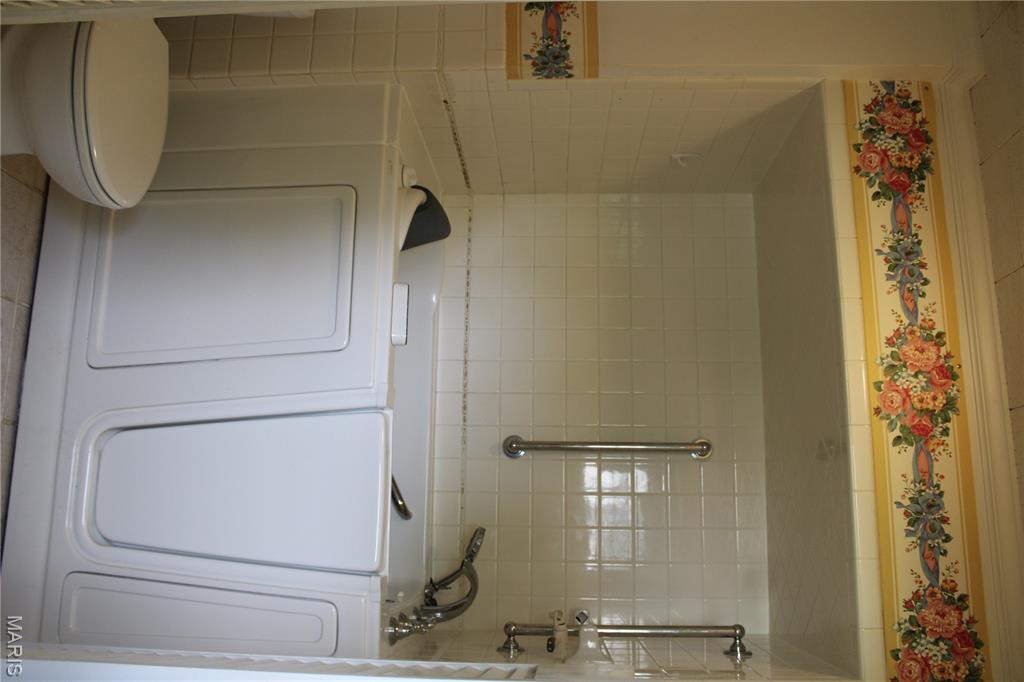 Chaffins Manor - Residential