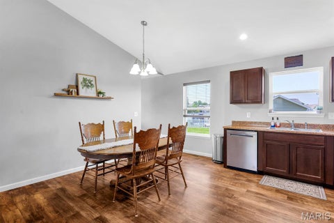 Tiny photo for 155 Williamsburg Lane, Troy, MO 63379 (MLS # 26042076)