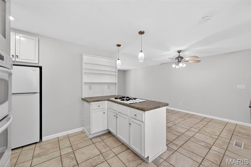 Creve Coeur Meadows - Residential