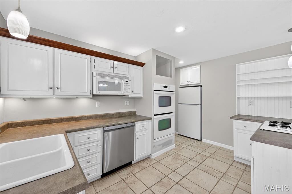 Creve Coeur Meadows - Residential