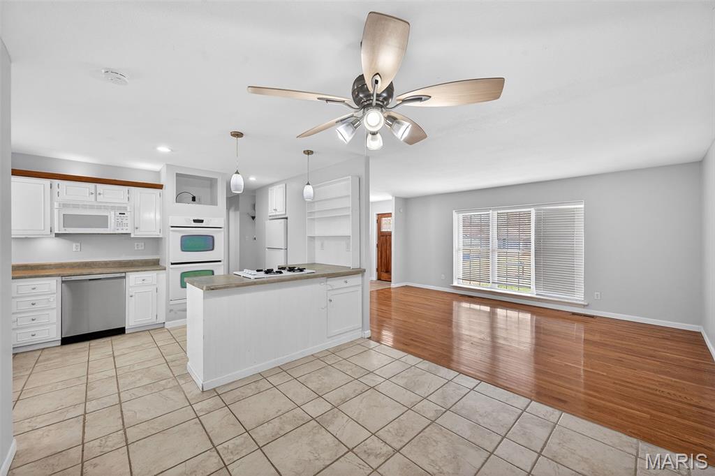 Creve Coeur Meadows - Residential