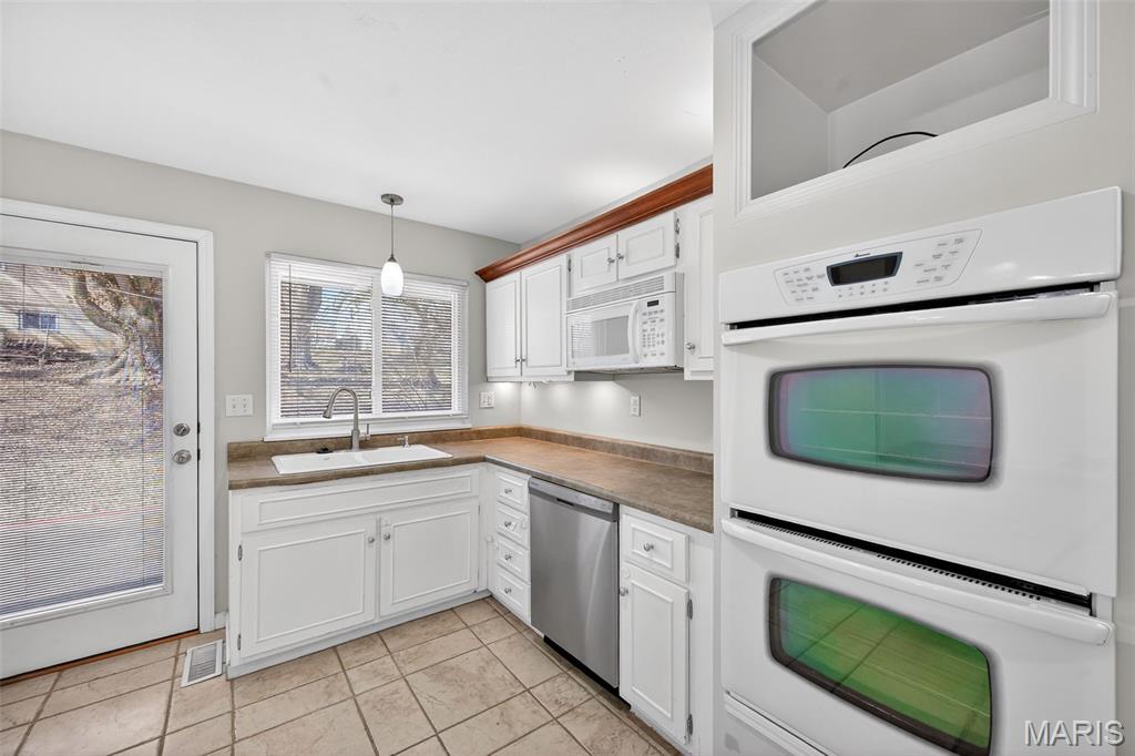 Creve Coeur Meadows - Residential