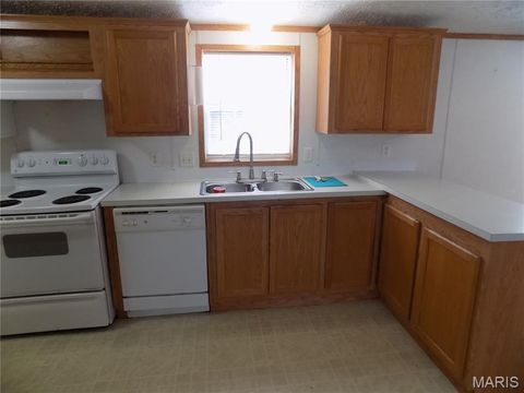 Tiny photo for 13452 Private Drive 7139, Rolla, MO 65401 (MLS # 26018888)