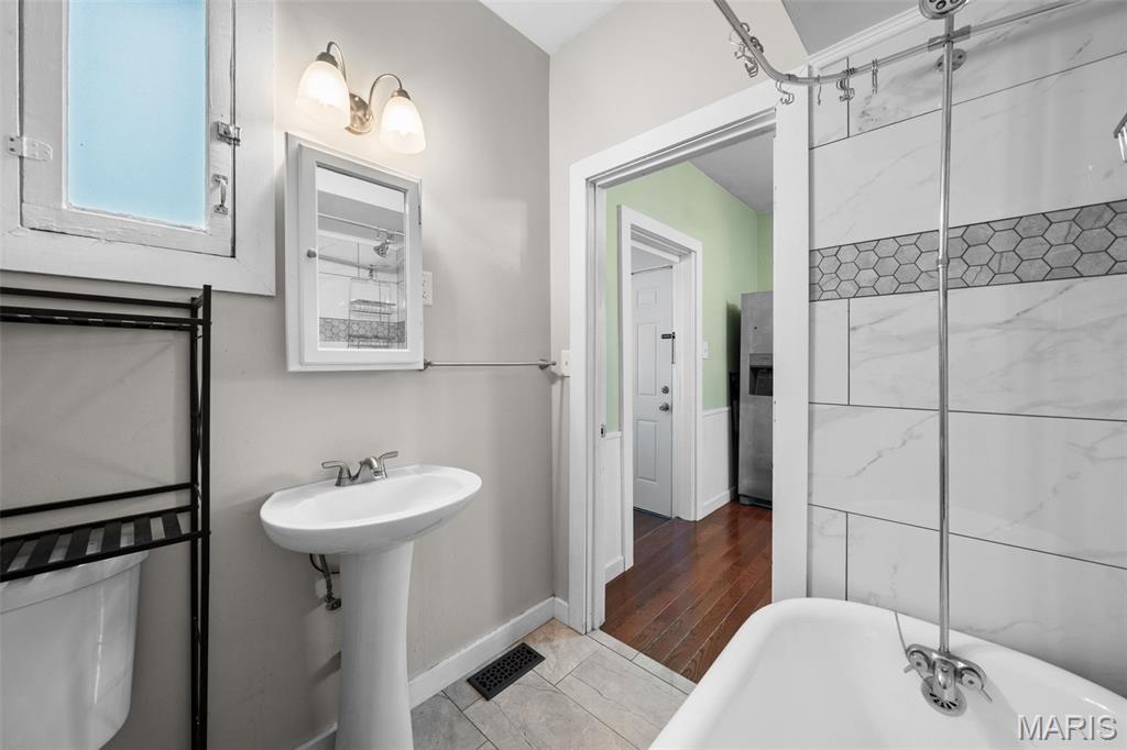 City/St Charles - Residential