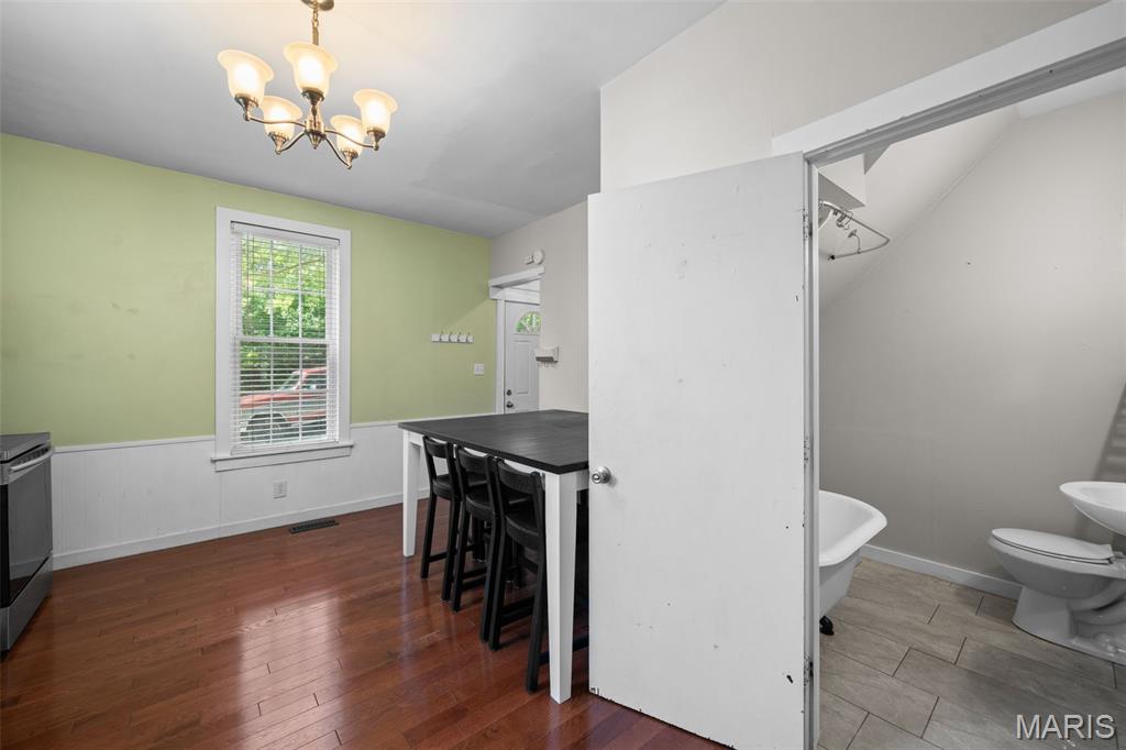 City/St Charles - Residential